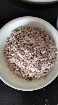 家常菜酿油豆腐做法图解1)