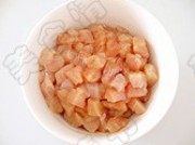 辣子鸡丁做法图解1)