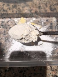 自制蓝莓马芬做法图解3)