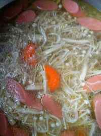 特色美食菌菇汤做法图解5)