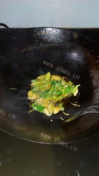 美味的炒儿菜做法图解5)