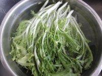 超级简单的凉拌苦菊做法图解1)
