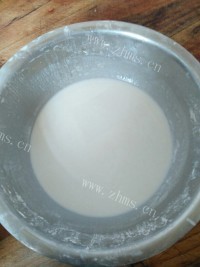 珍馐美味的自制凉皮做法图解2)