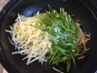 家常菜青椒土豆丝做法图解4)