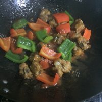 美味佳肴般的酸甜排骨做法图解7)
