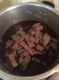 美味的麻辣牛肉干做法图解6)