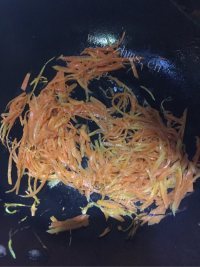 唇齿留香的鸡蛋灌饼做法图解5)