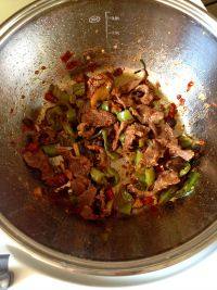 家常菜小炒黄牛肉