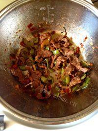家常菜小炒黄牛肉