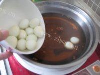 妈妈教我做五香鹌鹑蛋做法图解14)