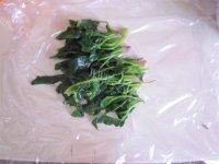 美味的麻酱菠菜做法图解9)