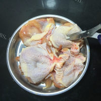 喷香的鸡腿饭做法图解3)