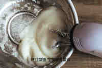可口的核桃杏仁饼做法图解8)