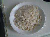 自制肉末拌面做法图解5)