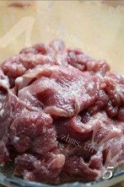 甜软的花菜炒肉片做法图解5)