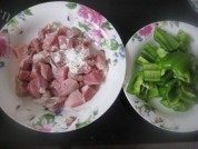 让人怀念的酱爆肉丁做法图解2)