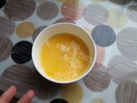 家常菜鸡蛋炒青椒做法图解2)
