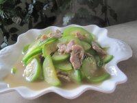 家常菜西葫芦炒肉片