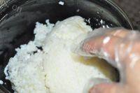 美味的番茄虾仁锅巴做法图解2)