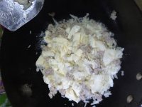 色香味浓的肉末豆腐做法图解5)