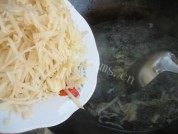 土豆汤做法图解7)