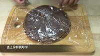 十分可口的巧克力千层蛋糕做法图解6)