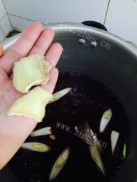 美味的酱牛肉做法图解16)