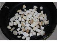「家常菜」香煎杏鲍菇肉粒做法图解5)