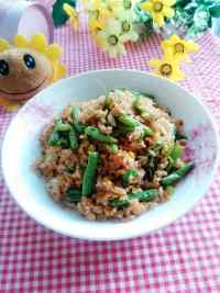 美味的豆角蛋炒饭