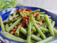 家常菜蒜蓉炒豆角