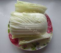 家庭版黑木耳炒大白菜梗做法图解1)