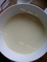 自制草莓千层蛋糕做法图解6)