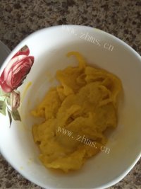 色香味俱全的蛋炒饭做法图解3)