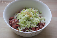 自制门钉肉饼做法图解6)