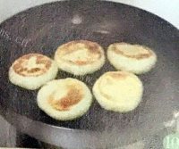 好吃的牛肉饼做法图解4)