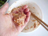 美味的金针菇丸子汤做法图解6)