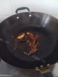 家常菜豆豉鲮鱼油麦菜做法图解4)