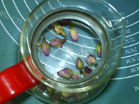 自制玫瑰花茶做法图解2)