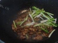 味道不错的苦瓜炒肉做法图解6)