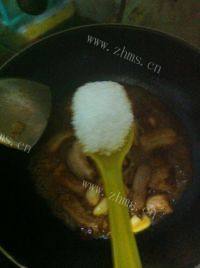 「首发」茶树菇烧肉做法图解8)