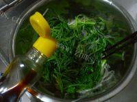 家常菜菠菜拌粉条做法图解6)