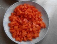 家常菜炒玉米粒做法图解3)