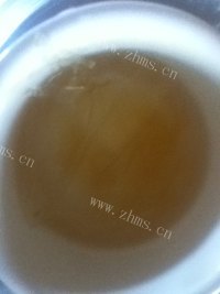 自制牛奶冻做法图解2)