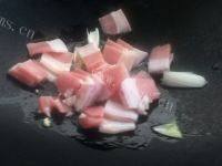 家常菜白菜炖冻豆腐做法图解4)