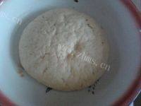美味的麻酱烧饼做法图解3)