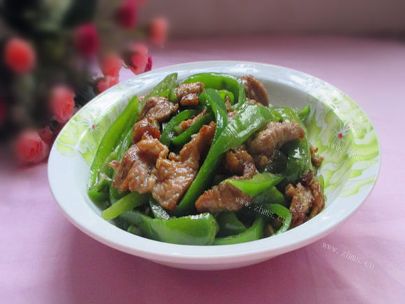 喷香的辣椒炒肉