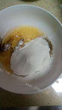 好吃的云朵抹茶蛋糕做法图解7)
