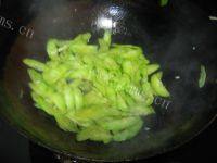 家常菜清炒黄瓜片