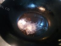 家常菜素炒茄子做法图解2)