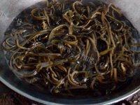 色味俱佳的酸辣海带丝做法图解2)